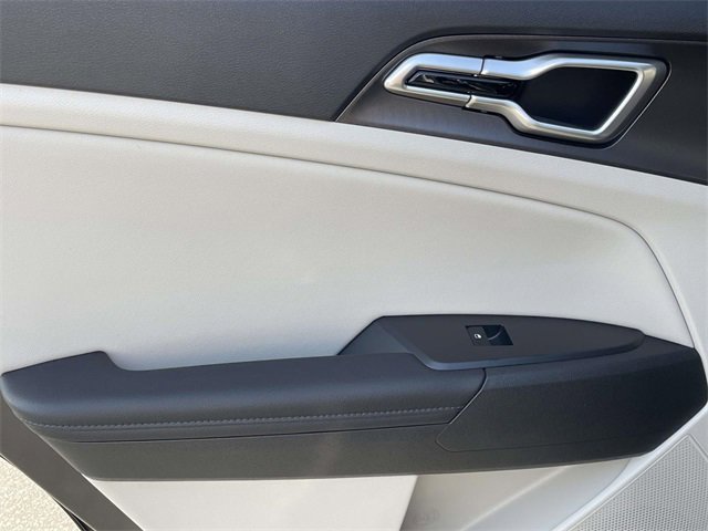 New 2026 Kia Sportage EX image 19