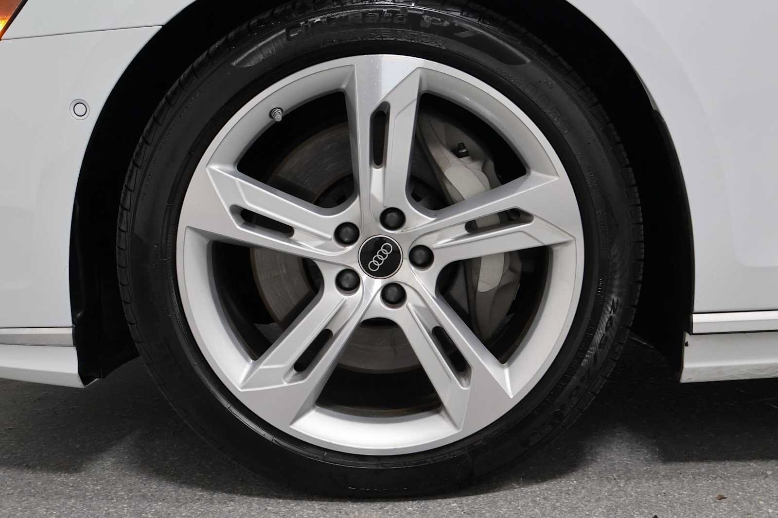 Used 2025 Audi A8 L 3.0T AWD/4WD image 38
