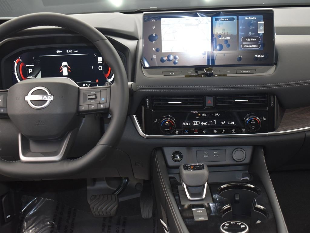 New 2026 Nissan Rogue Platinum image 14