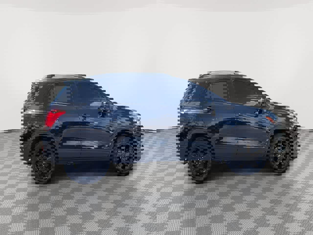 Used 2019 Chevrolet Trax Premier w/ Midnight Edition image 9