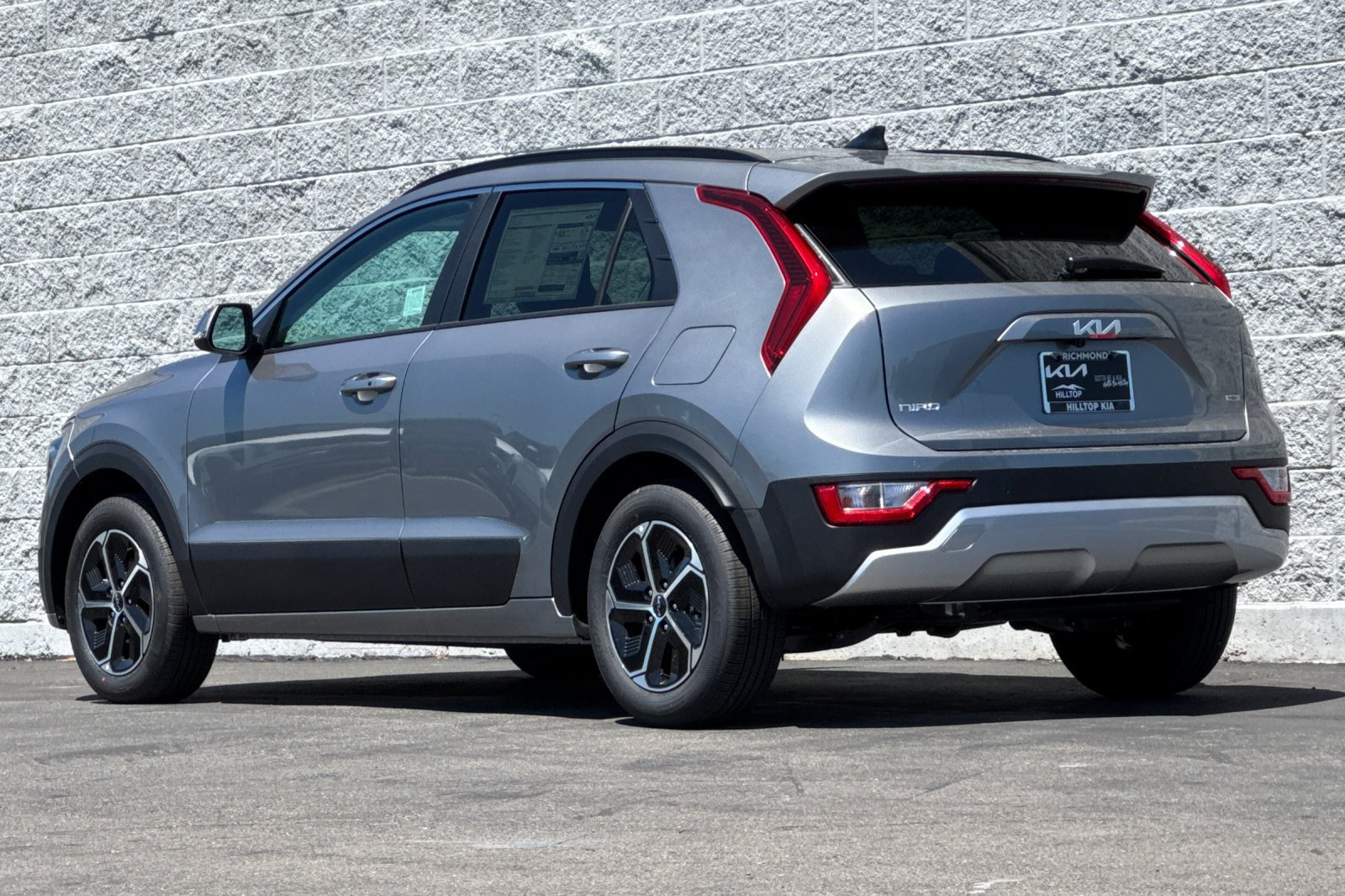 New 2026 Kia Niro EX FWD image 6
