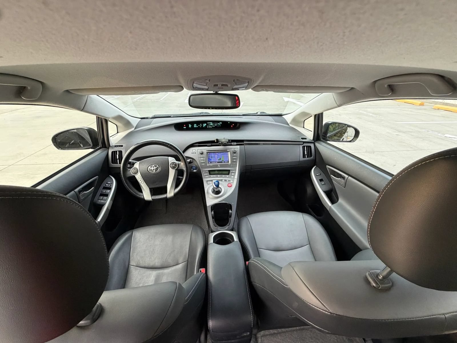 Used 2014 Toyota Prius Four FWD image 43