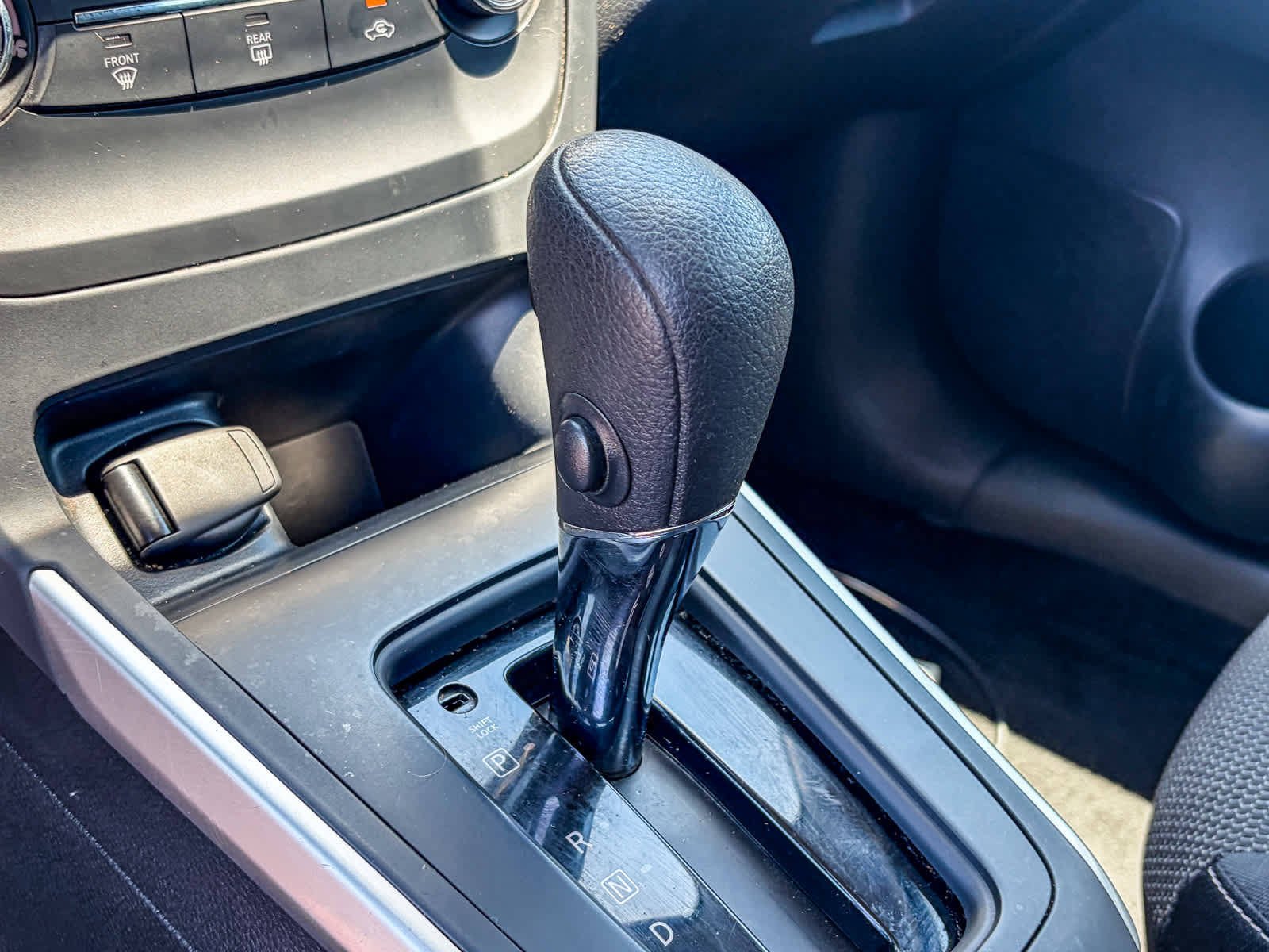 Used 2017 Nissan Sentra S FWD image 18