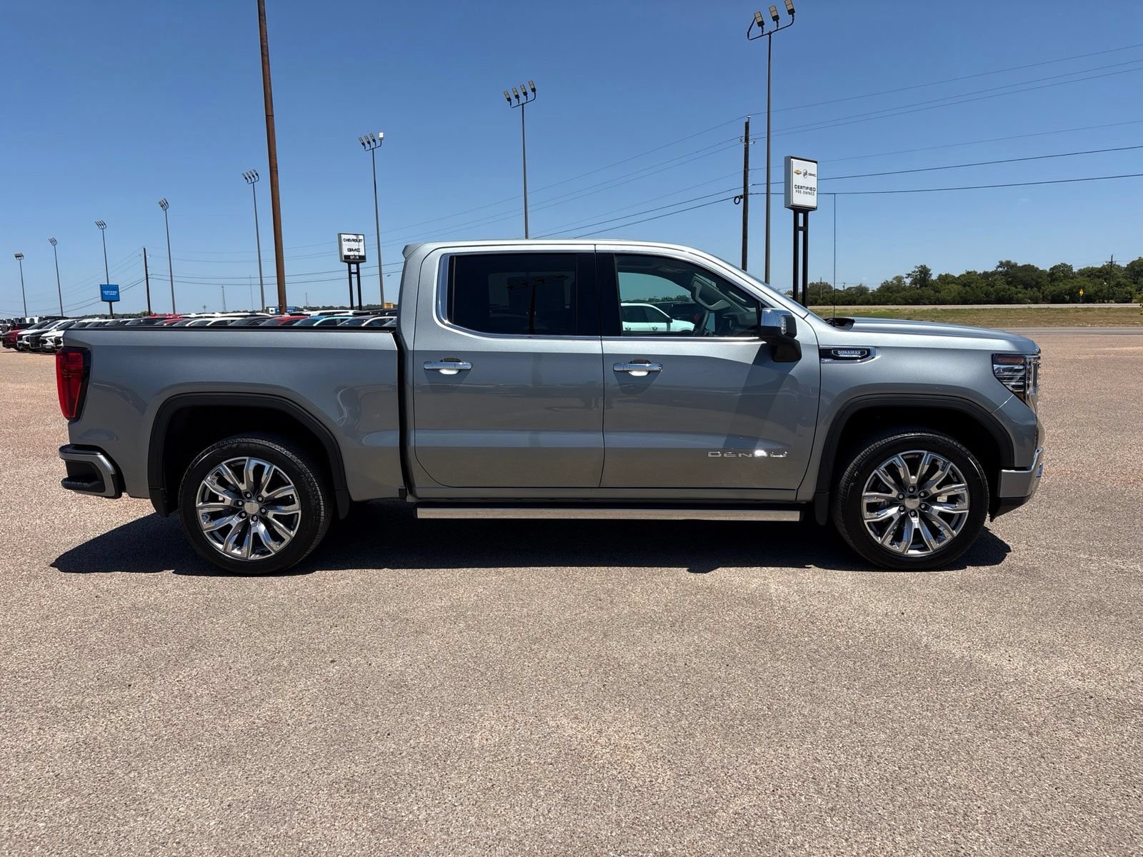 New 2026 GMC Sierra 1500 Denali w/ Denali Reserve Package AWD/4WD image 7