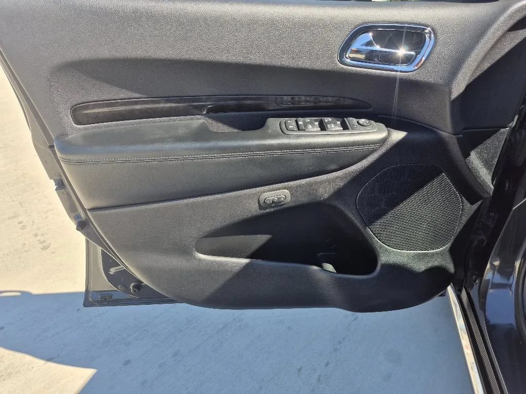 Used 2011 Dodge Durango Crew RWD image 12