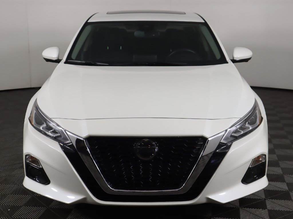 Used 2020 Nissan Altima 2.0 Platinum image 11