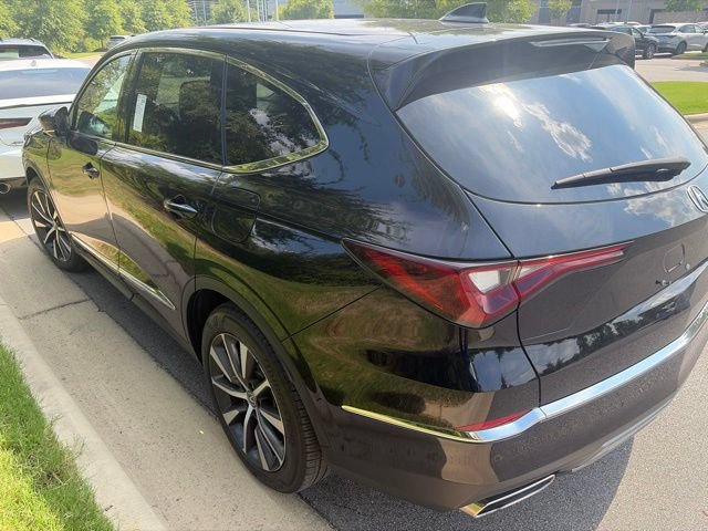 Used 2025 Acura MDX FWD w/ Technology Package image 8
