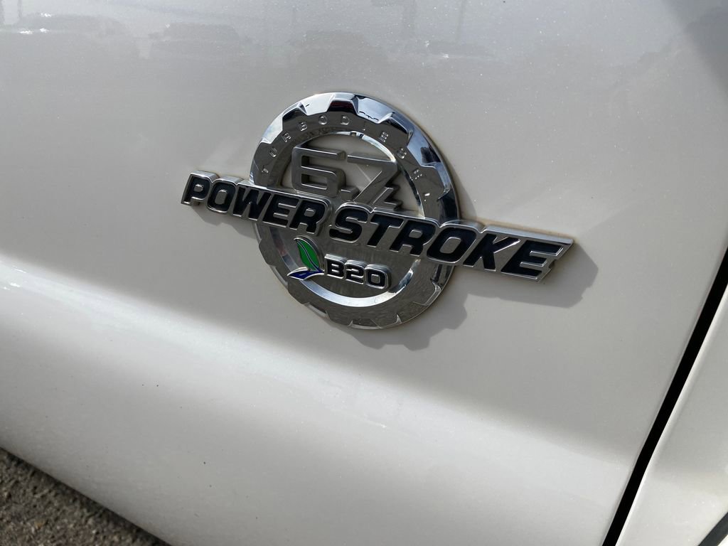 Used 2016 Ford F250 Platinum w/ FX4 Off-Road Package AWD/4WD image 34