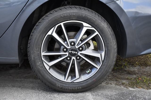 Used 2024 Kia Forte LXS image 29