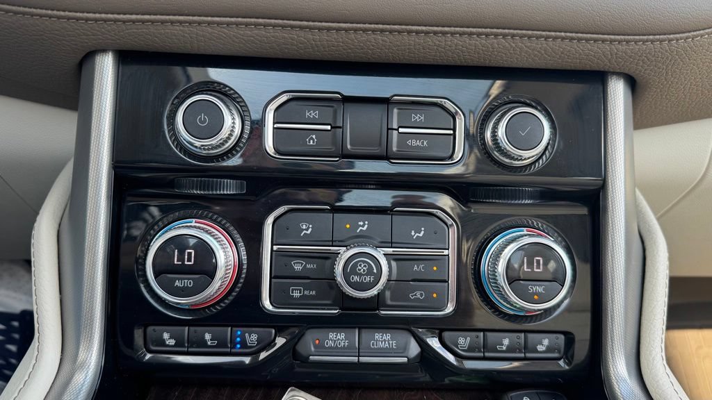 Used 2023 GMC Yukon Denali w/ Max Trailering Package AWD/4WD image 30
