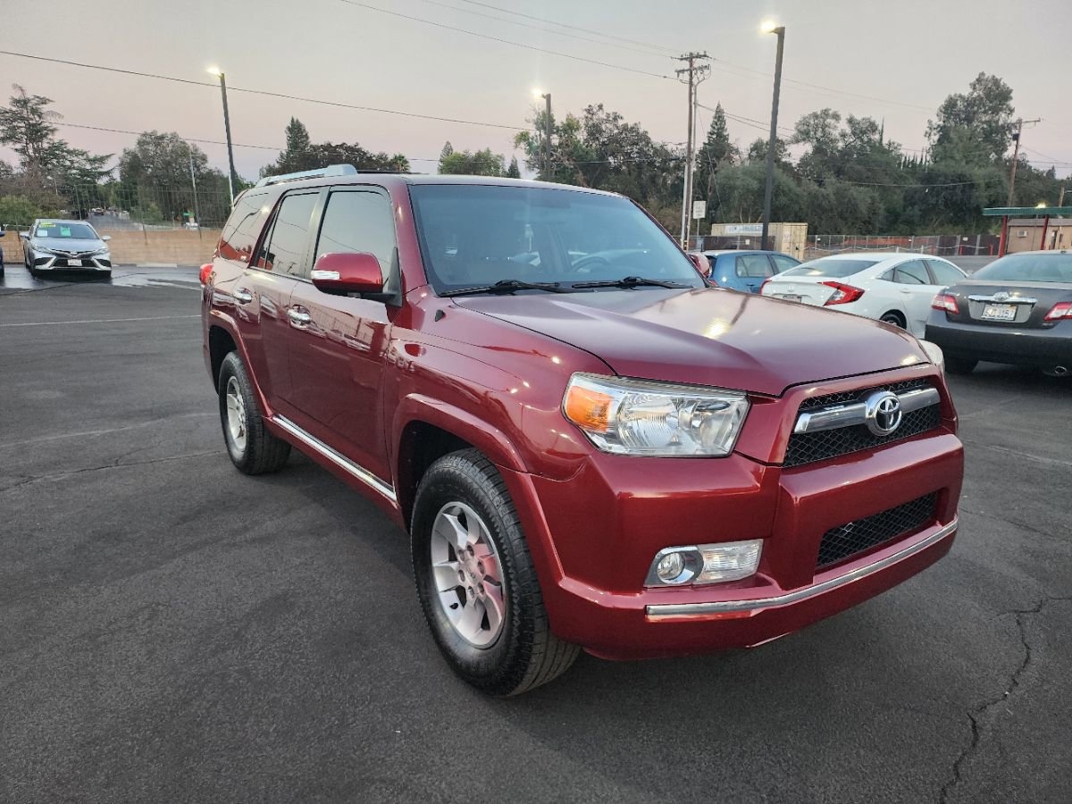 Used 2011 Toyota 4Runner SR5 image 7