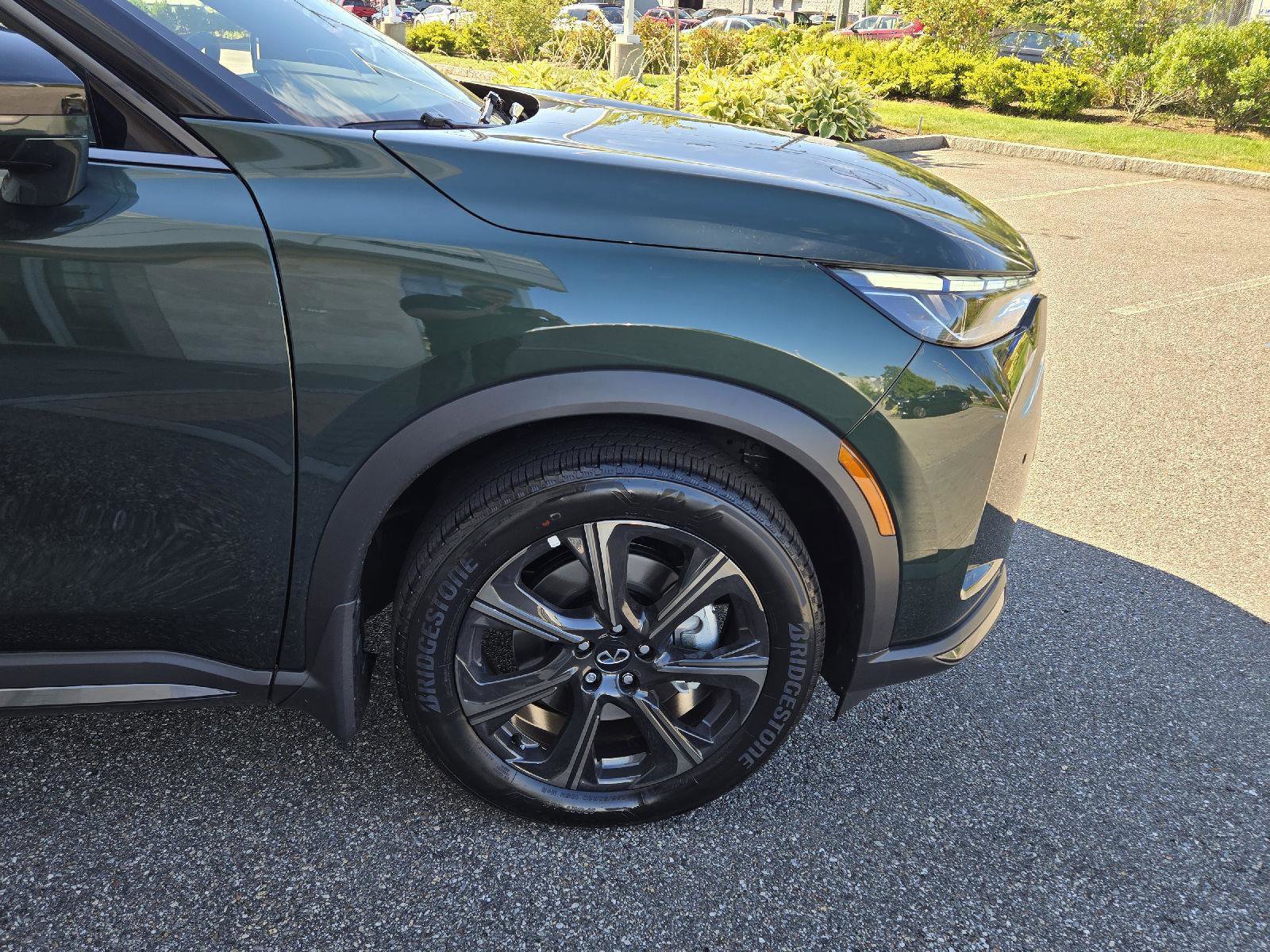 New 2026 INFINITI QX60 Autograph w/ Dark Cargo Package image 16