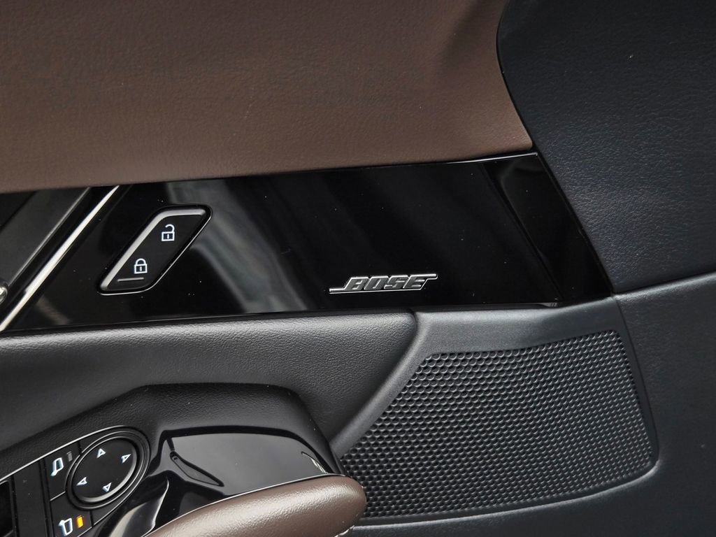 Used 2025 MAZDA CX-30 AWD 2.5 S w/ Premium Package image 12