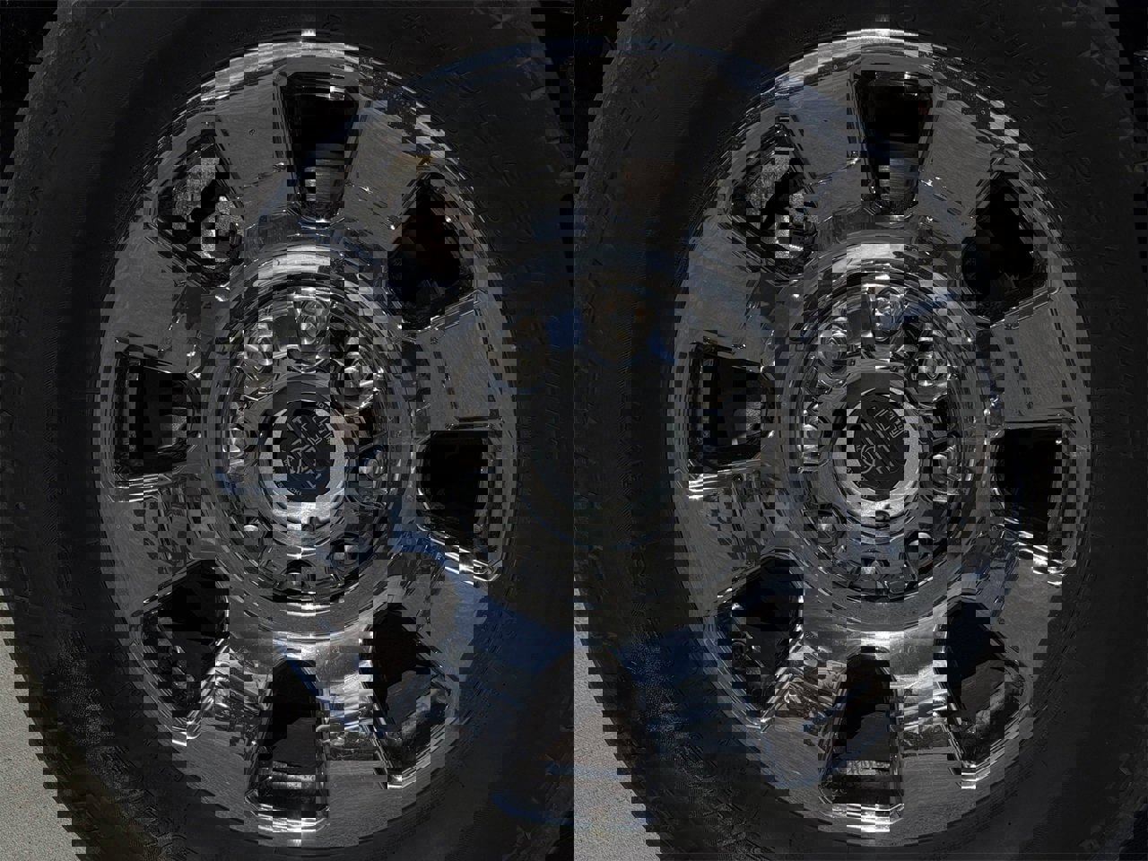 Used 2024 Ford F250 King Ranch w/ Chrome Package image 10