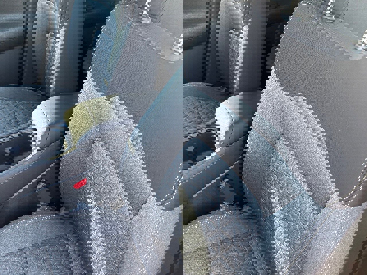 New 2026 Nissan Kicks SV w/ Cold Weather Package image 15