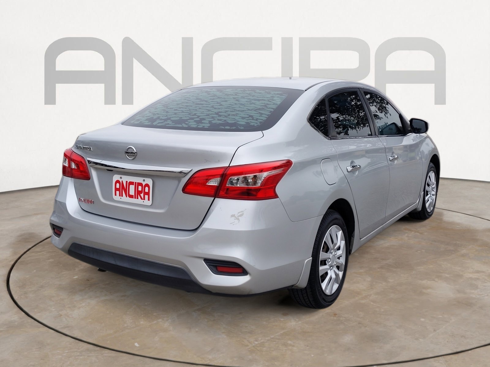 Used 2018 Nissan Sentra S image 13