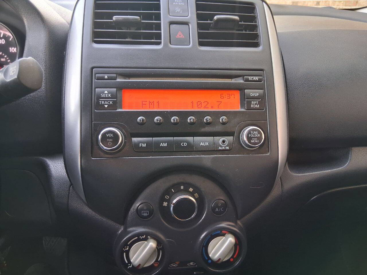 Used 2014 Nissan Versa Note S FWD image 15