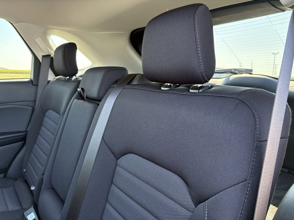 Used 2024 Ford Edge SE w/ Black Appearance Package image 19