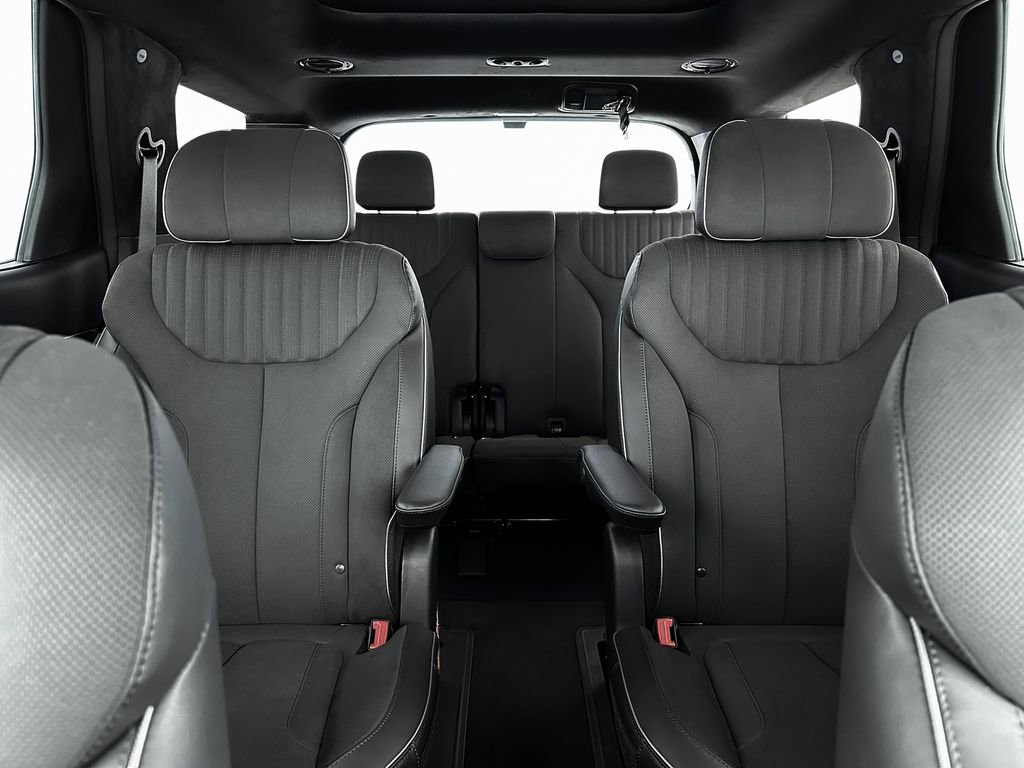 New 2025 Hyundai Palisade Calligraphy image 17