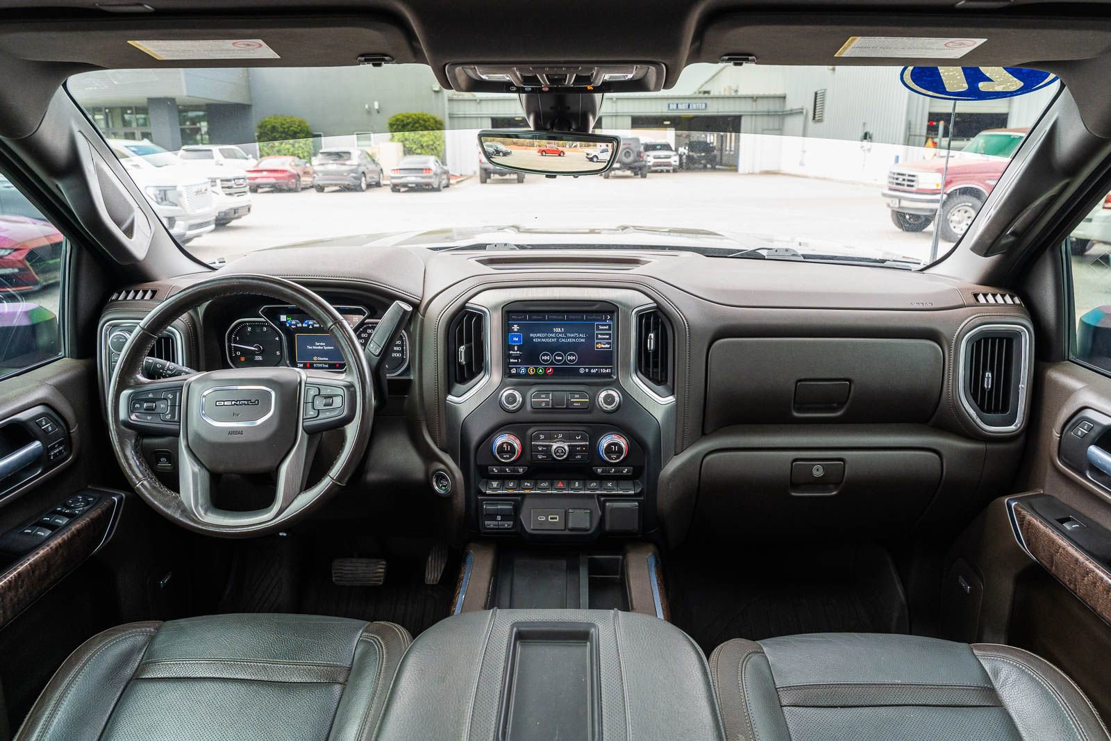 Used 2021 GMC Sierra 3500 Denali w/ Denali Ultimate Package image 30