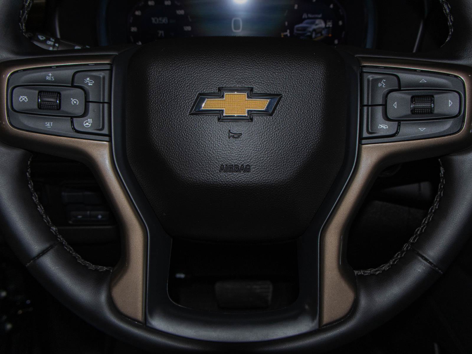 Used 2023 Chevrolet Tahoe High Country AWD/4WD image 11