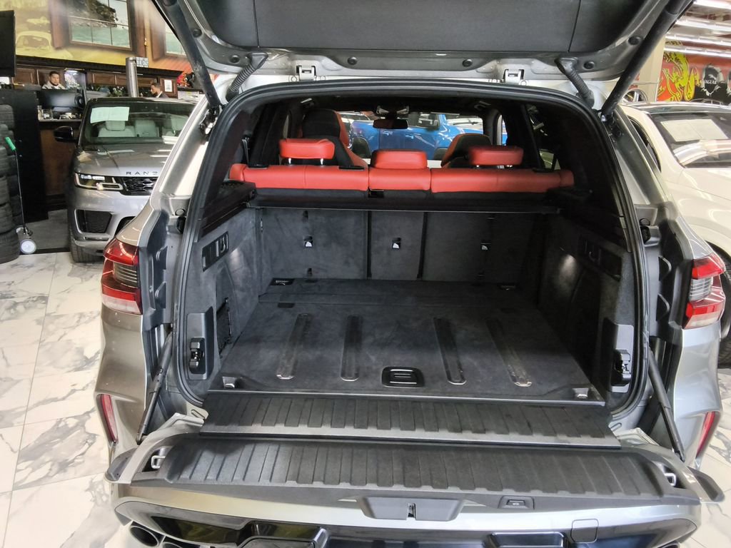 Used 2020 BMW X5 M AWD/4WD image 6