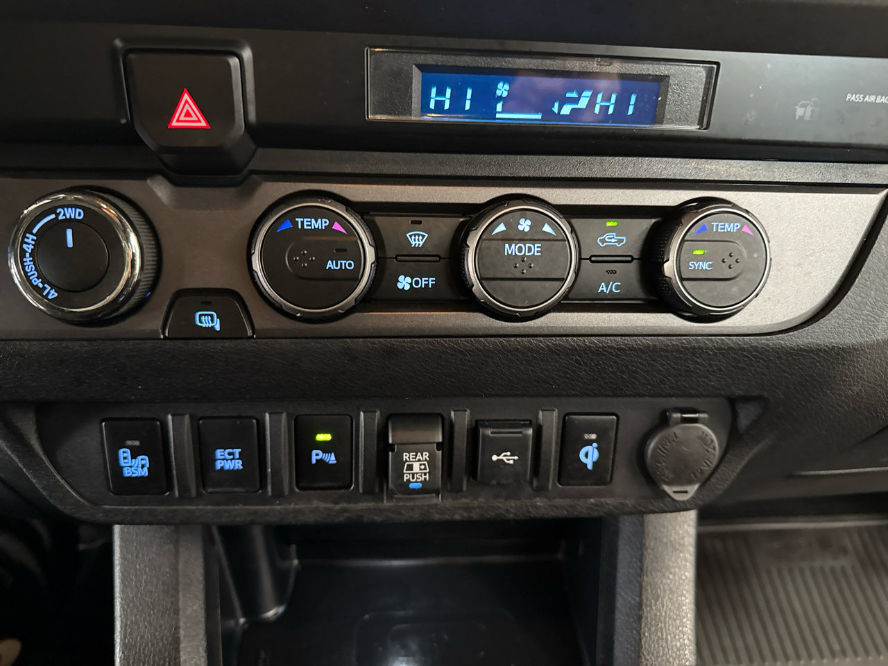 Used 2023 Toyota Tacoma TRD 4X4 Double Cab 4WD image 22