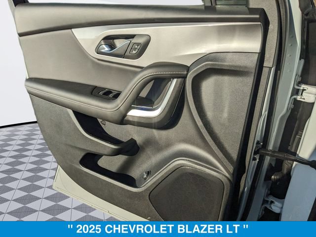 New 2025 Chevrolet Blazer LT w/ Redline Edition AWD/4WD image 20