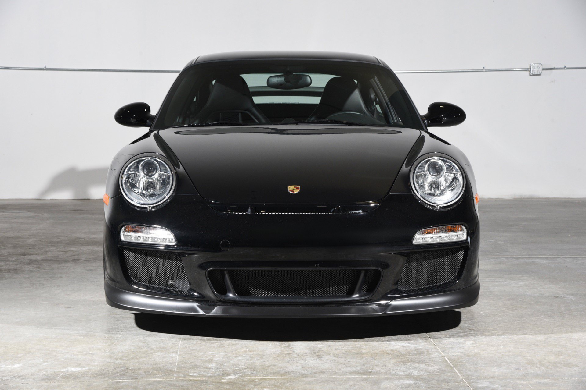 Used 2010 Porsche 911 GT3 RWD image 11