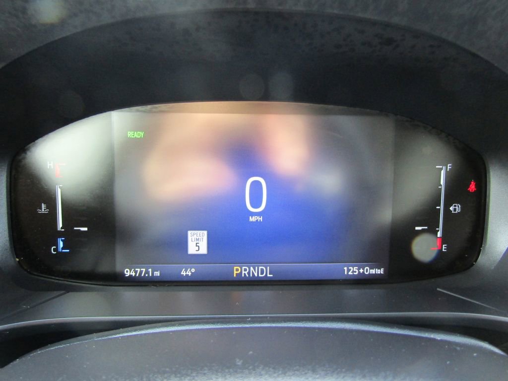 Used 2025 Ford Escape SE image 25