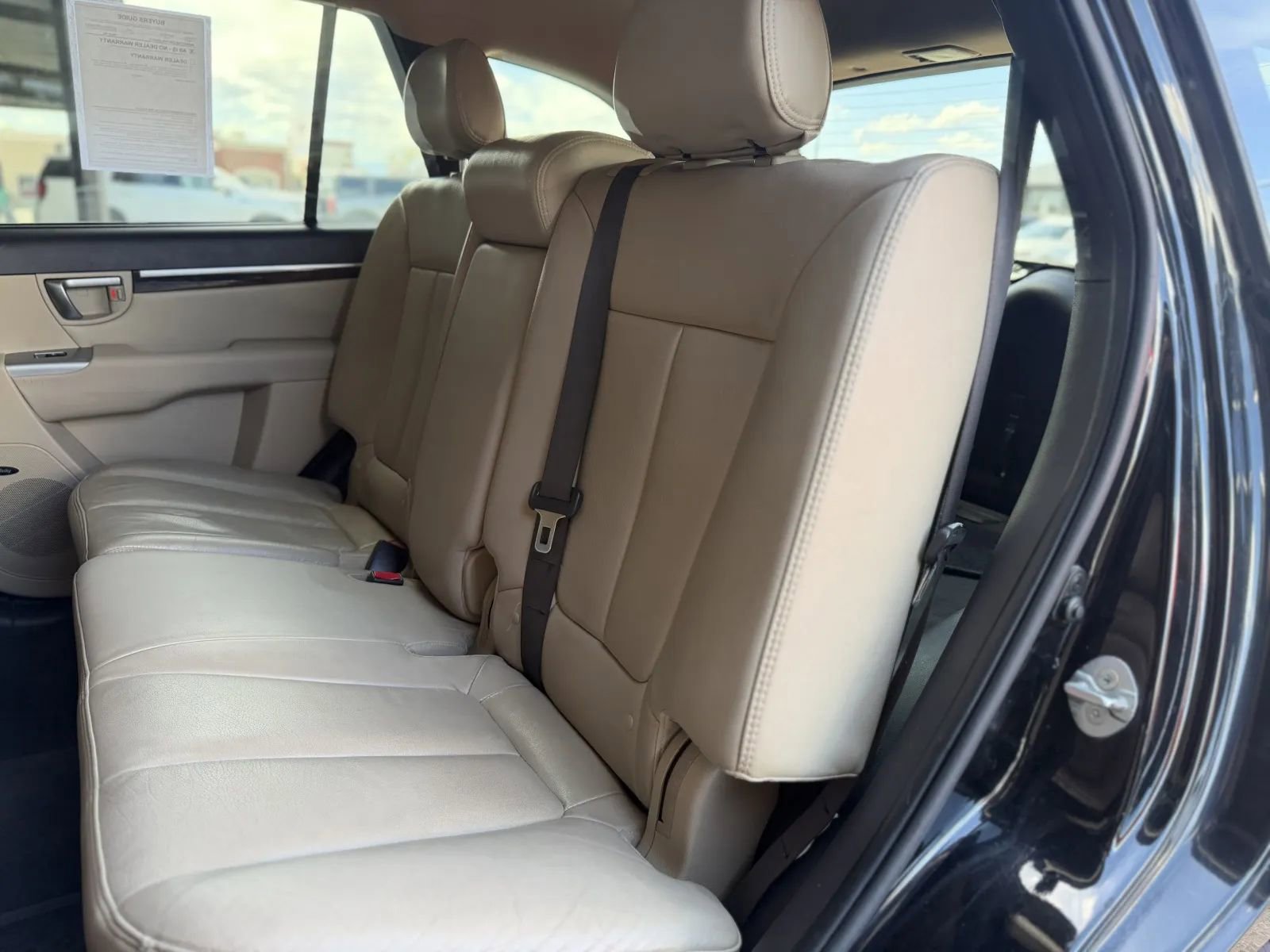 Used 2011 Hyundai Santa Fe Limited w/ Navigation Pkg 4 image 15