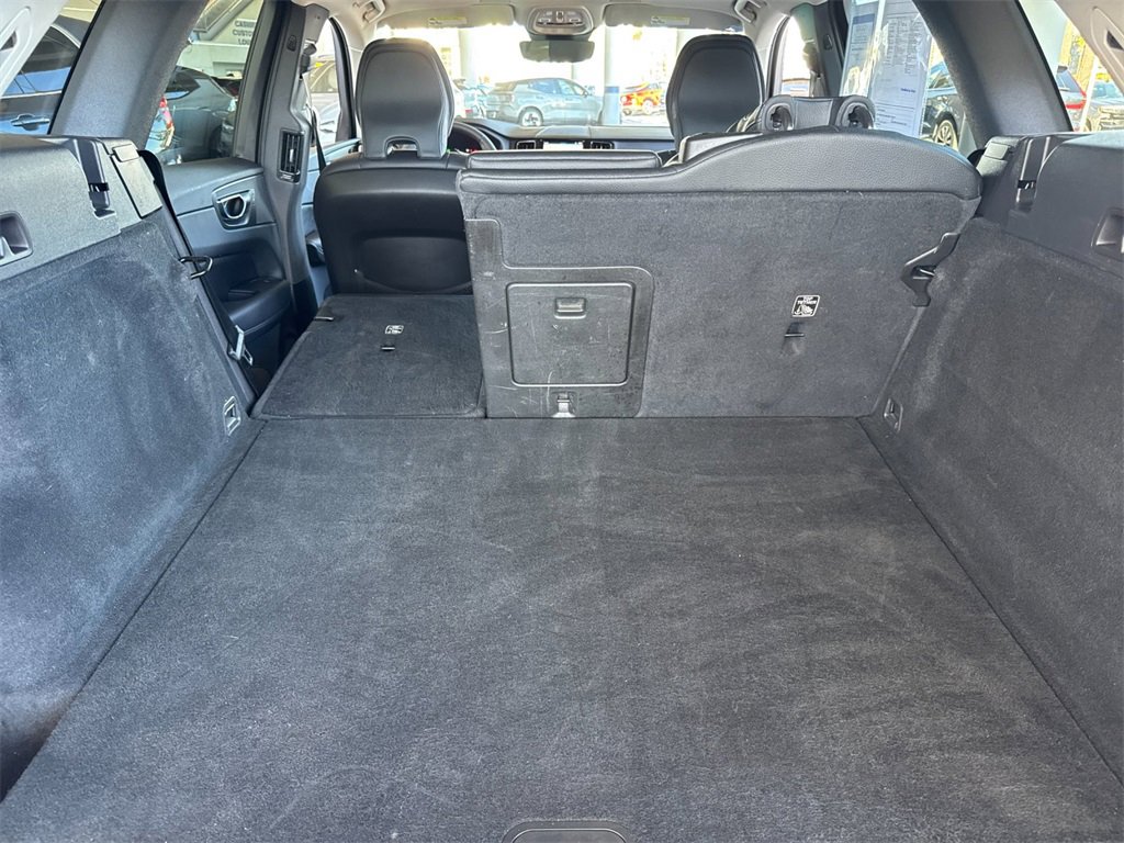 Certified 2023 Volvo XC60 B5 Plus image 14