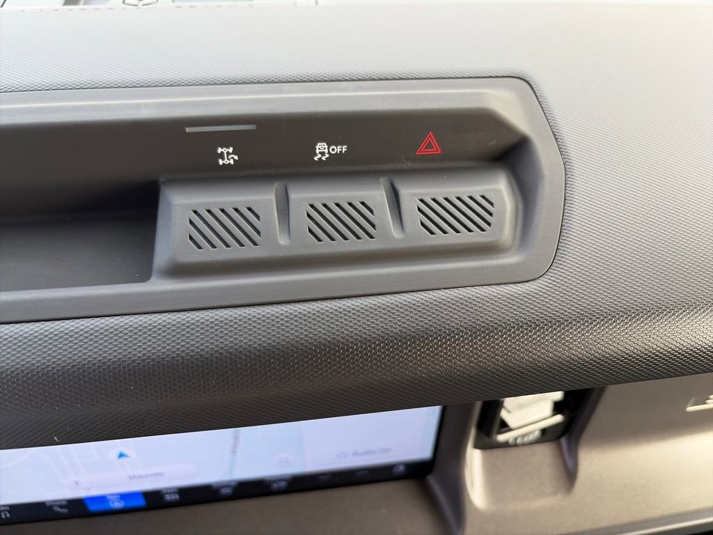 Used 2025 Ford Bronco Big Bend image 26