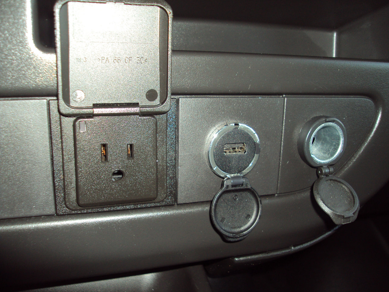 Used 2017 Chevrolet Express 2500 LS image 21