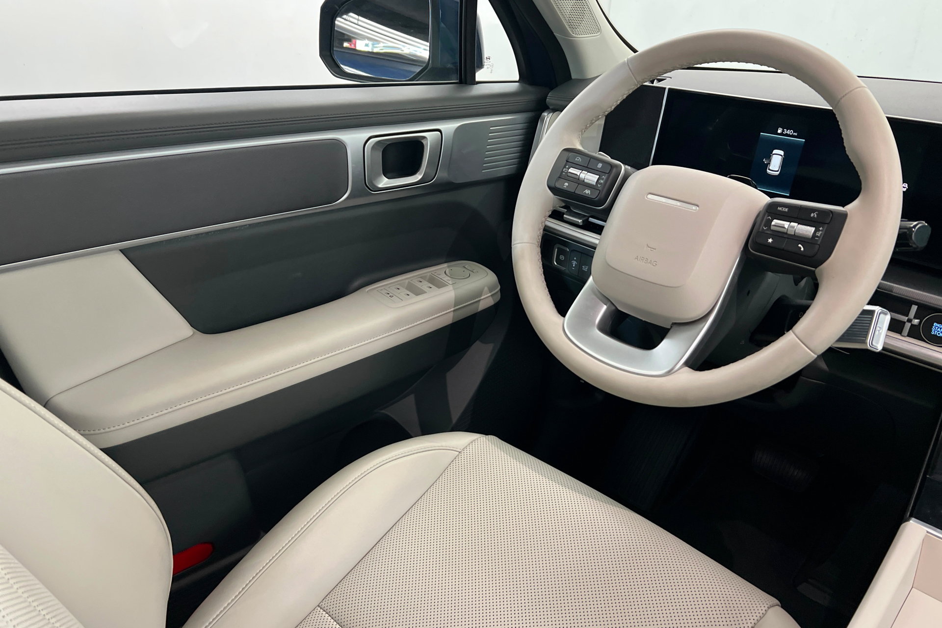Used 2026 Hyundai Santa Fe SEL AWD/4WD image 12