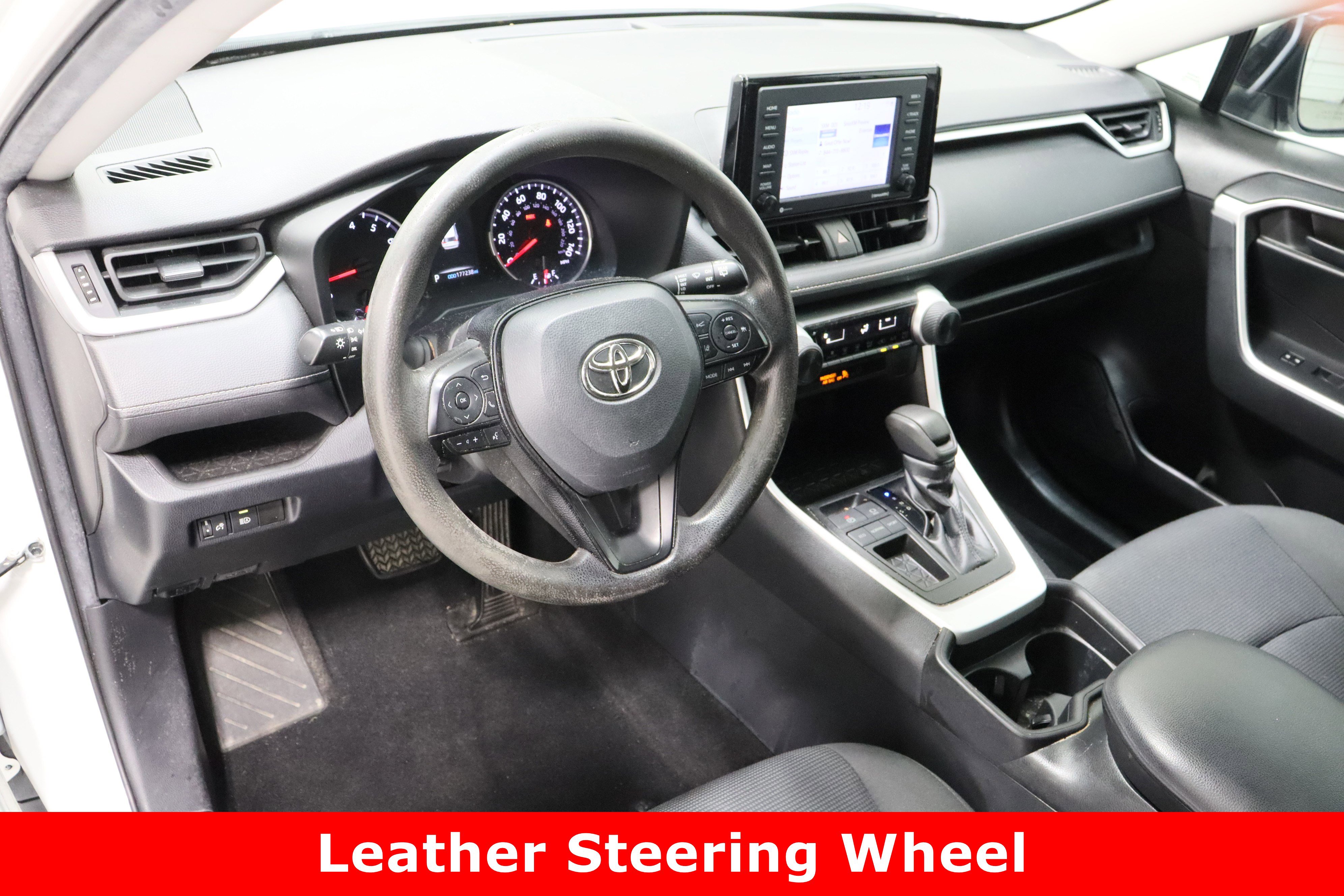 Used 2021 Toyota RAV4 LE w/ Carpet Mat Package (TMS) image 13