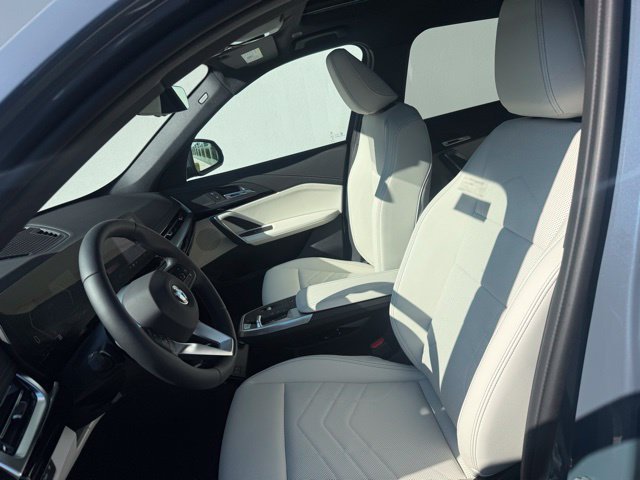 New 2026 BMW X1 xDrive28i w/ Convenience Package AWD/4WD image 10