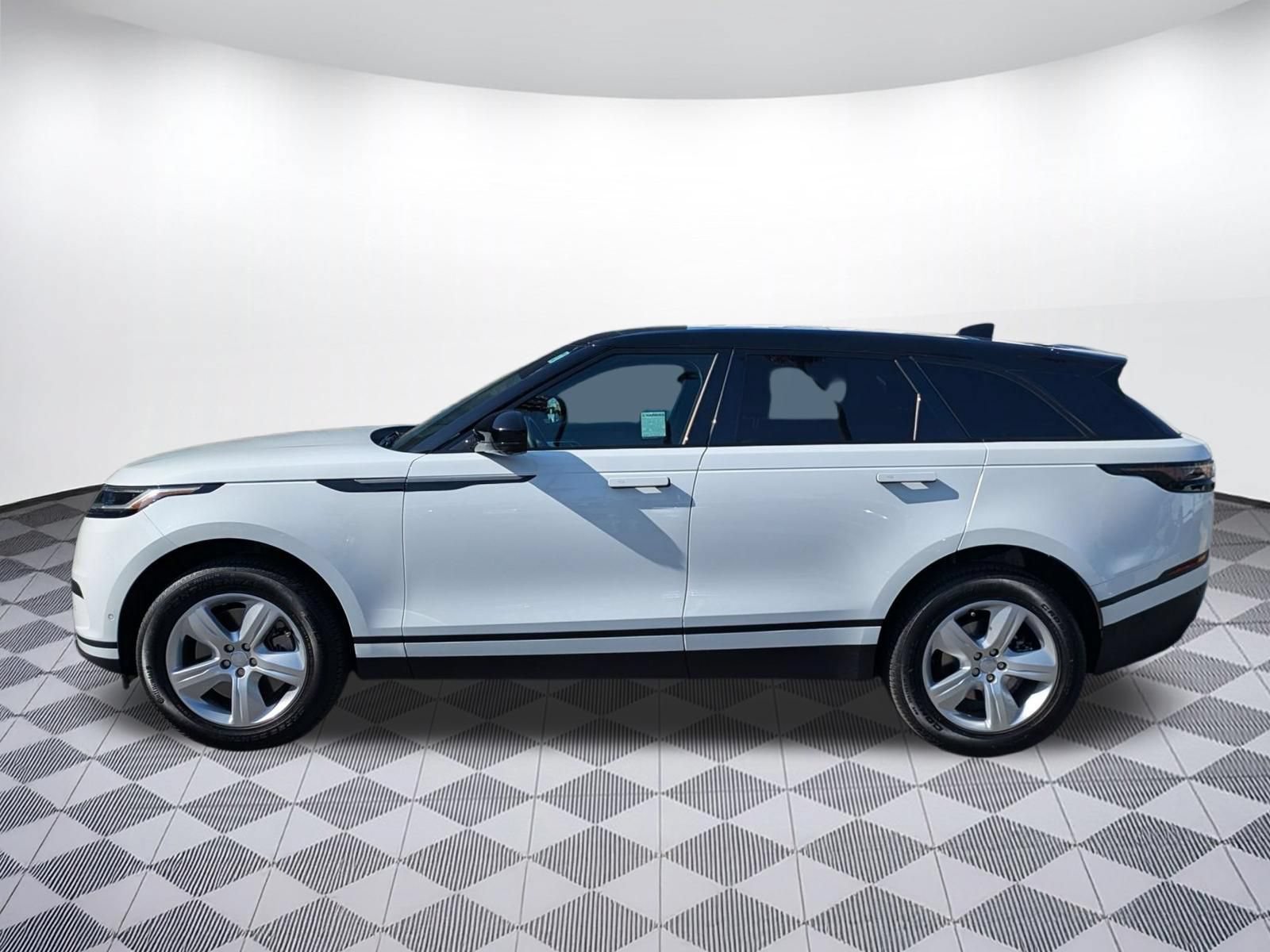 Used 2026 Land Rover Range Rover Velar S AWD/4WD image 2