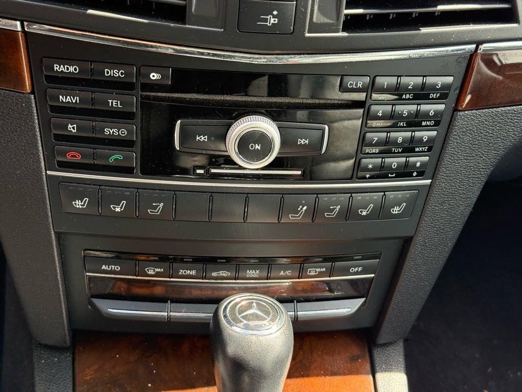 Used 2011 Mercedes-Benz E 350 Cabriolet image 11