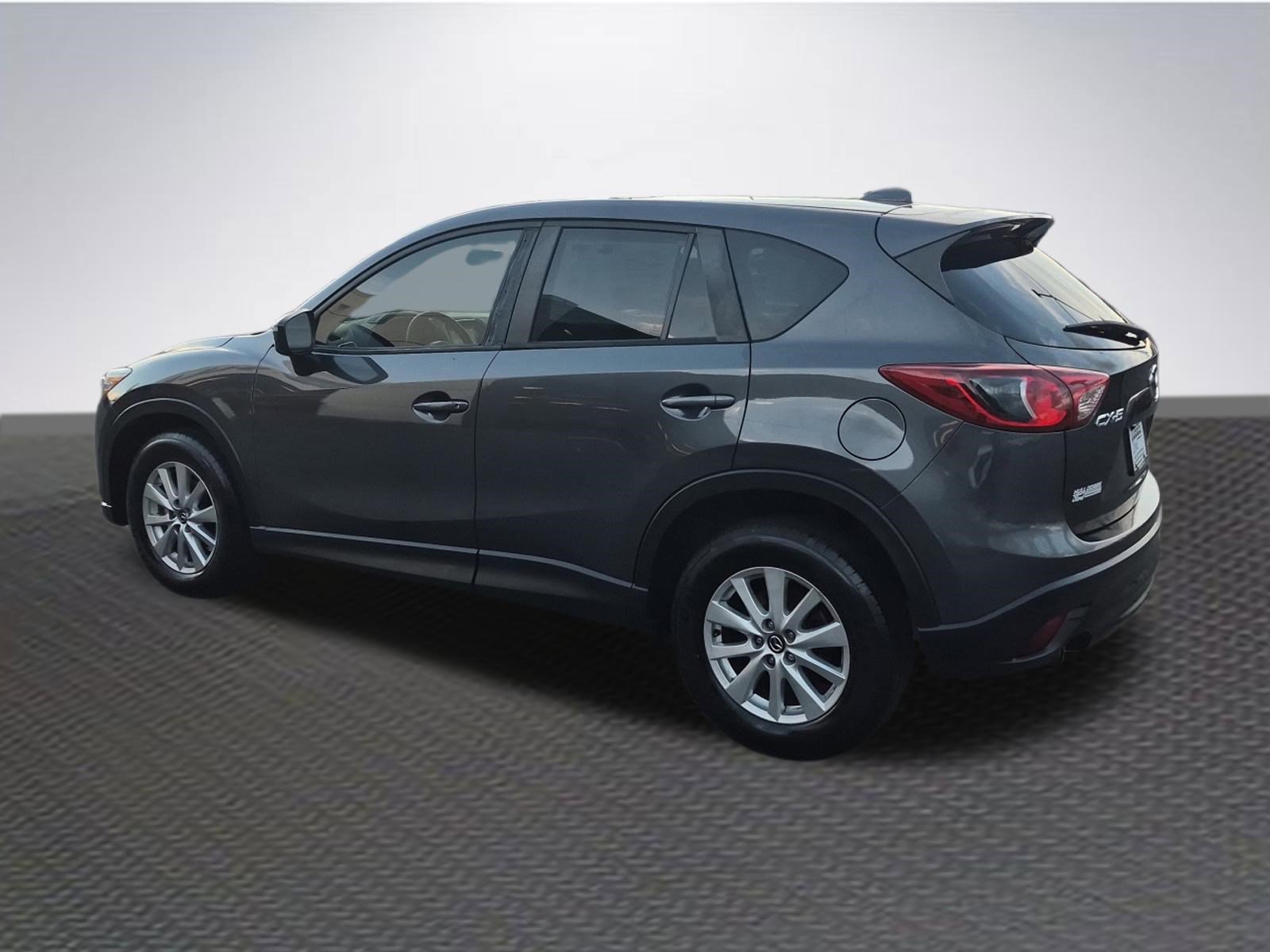 Used 2016 MAZDA CX-5 Touring image 5