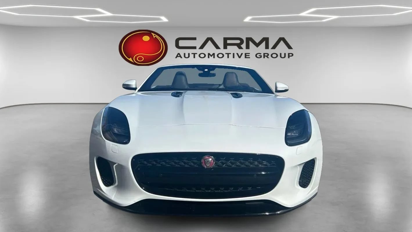 Used 2020 Jaguar F-TYPE Convertible RWD image 8