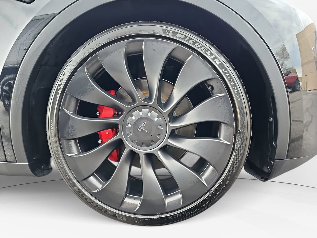 Used 2023 Tesla Model Y Performance AWD/4WD image 25