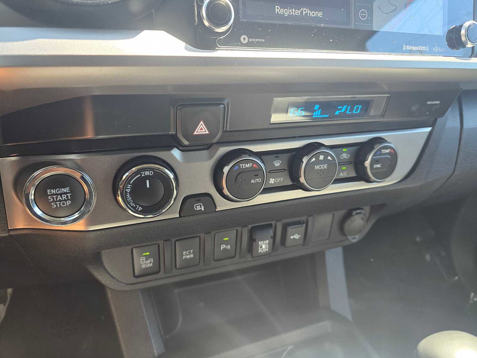 Used 2023 Toyota Tacoma SR5 AWD/4WD image 28
