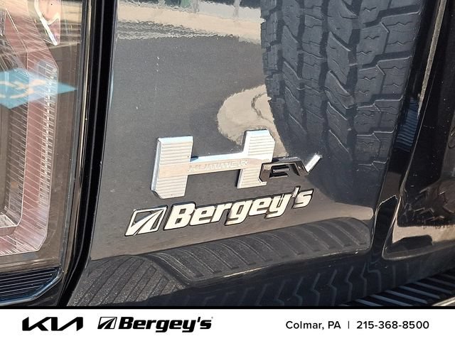 Used 2025 GMC Hummer EV 3X w/ LPO, Cargo Utility Package AWD/4WD image 32