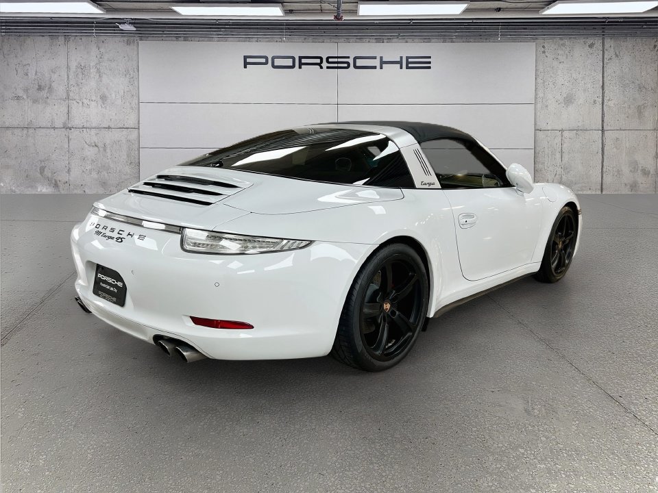Used 2015 Porsche 911 Targa 4S AWD/4WD image 9