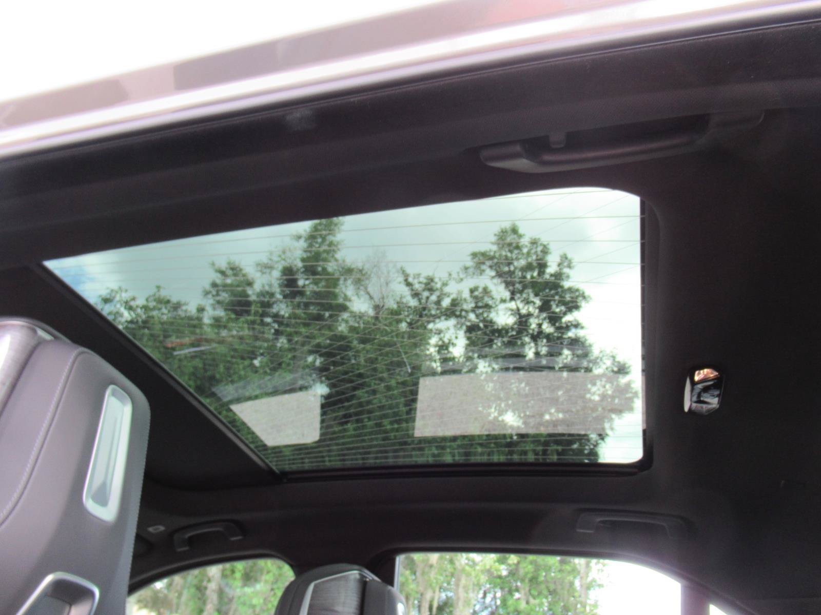 Used 2023 BMW 740i RWD image 20