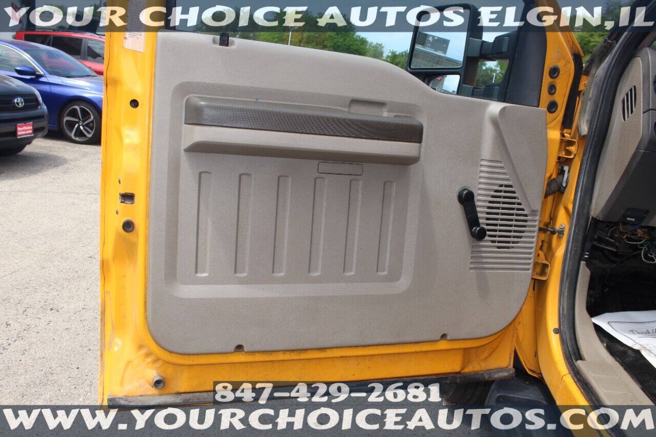 Used 2009 Ford F550 2WD Regular Cab Super Duty image 24