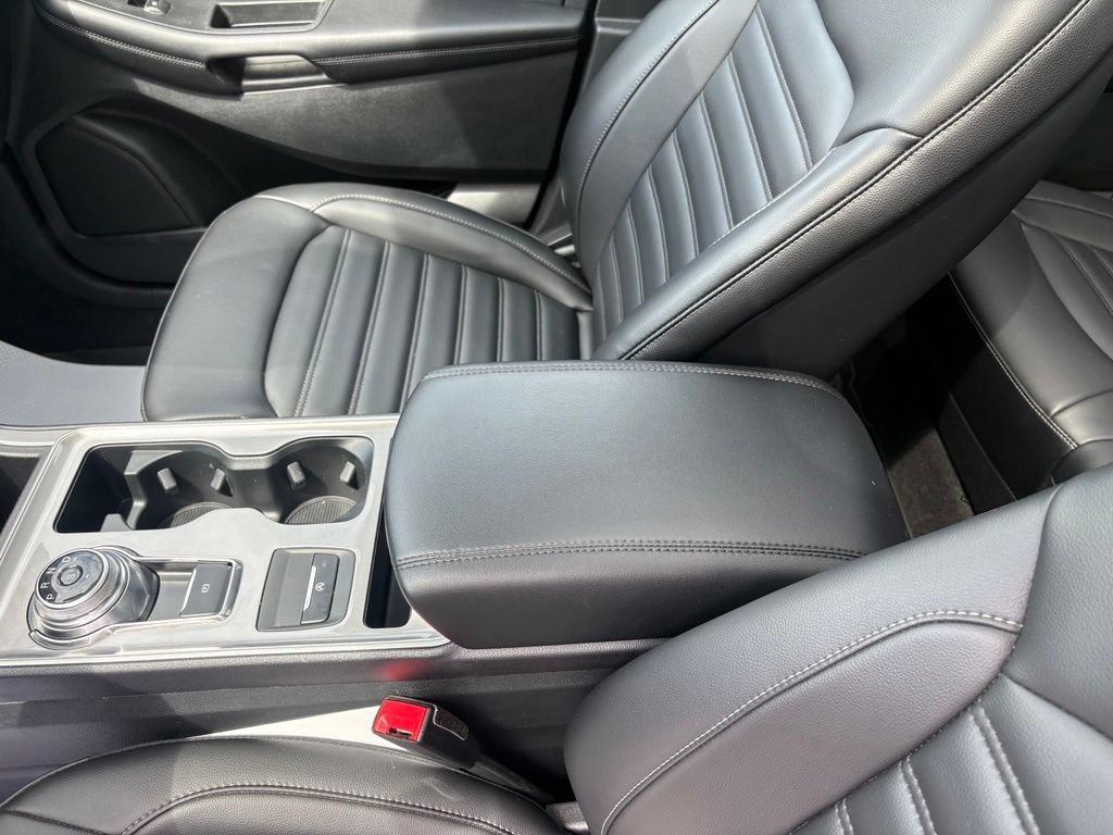 Used 2024 Ford Edge SEL w/ Convenience Package AWD/4WD image 27