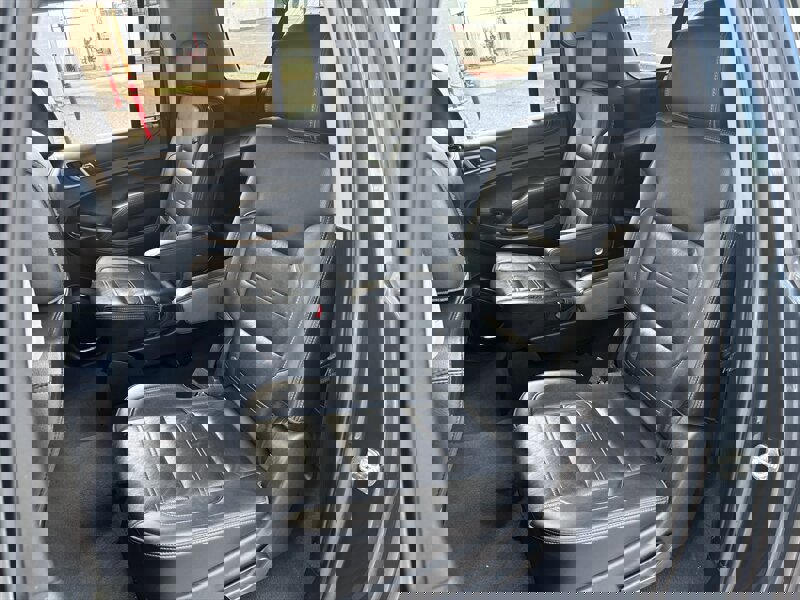 Used 2019 GMC Yukon XL Denali image 55