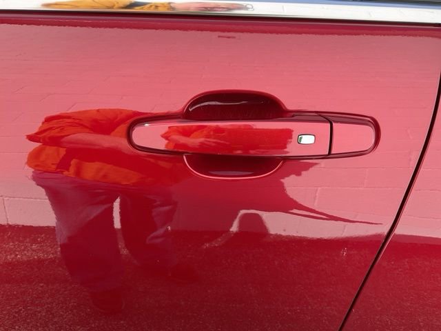 Used 2020 Chevrolet Equinox LT image 19